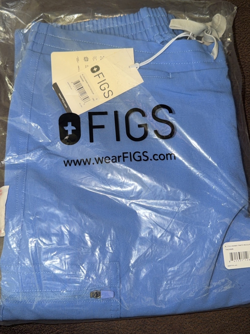 FIGS Men’s Sky Blue Athletic Shorts with Drawstring